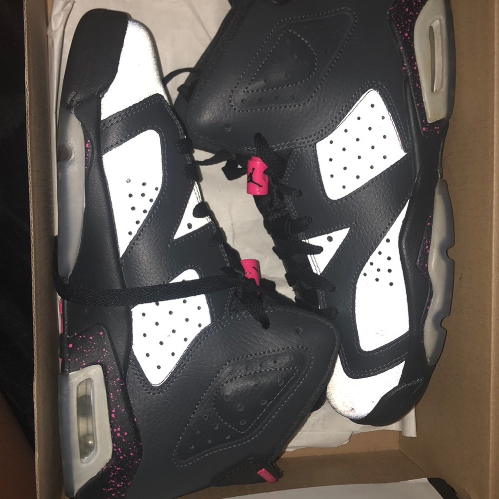 Air Jordan Retro 6
